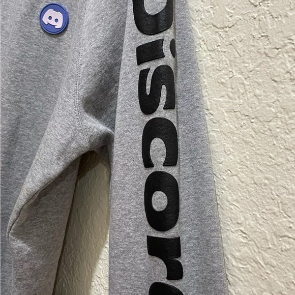 Discord mens size XL sweatshirt. In like new condition. Dotexe brand - Picture 3 of 11